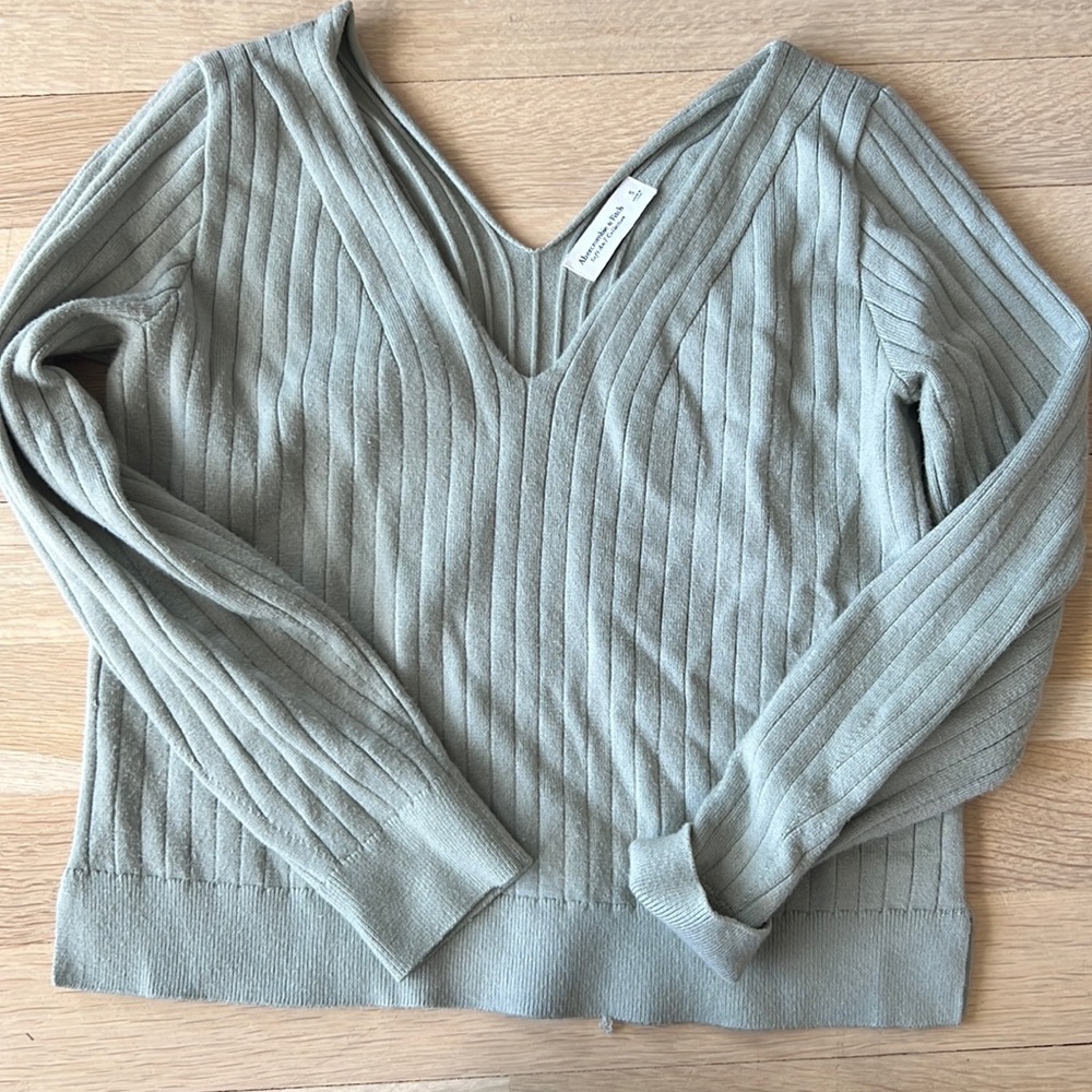 Abercrombie soft af green check sweater